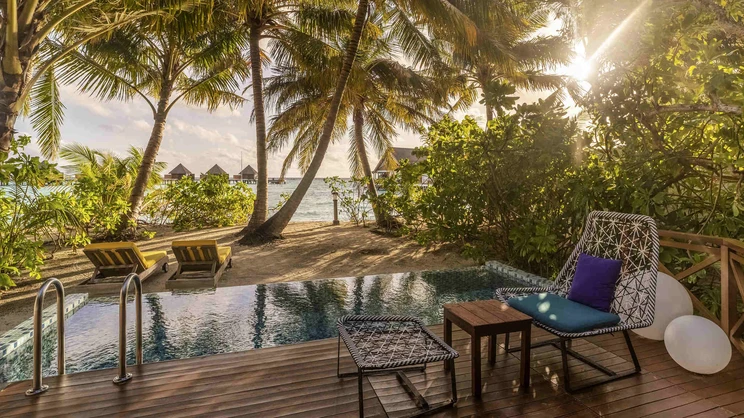 Mercure Maldives Kooddoo Resort